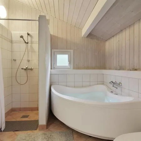 Vilmar - 500m From The Sea In Nw Jutland By Interhome