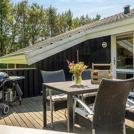 Feriehus Vilmar - 1-2km From The Sea By Interhome Hjørring
